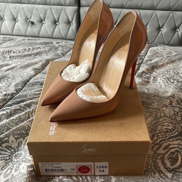 Authentic Christian Louboutin So Kate 120 Patent NUDE size 38 - Picture 7 of 8